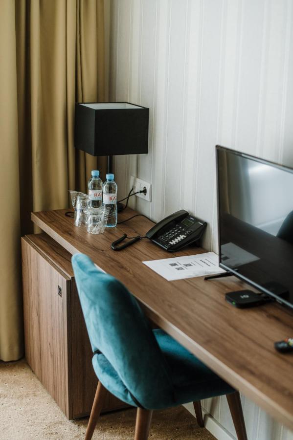 Hotel Nais Ni Exteriör bild