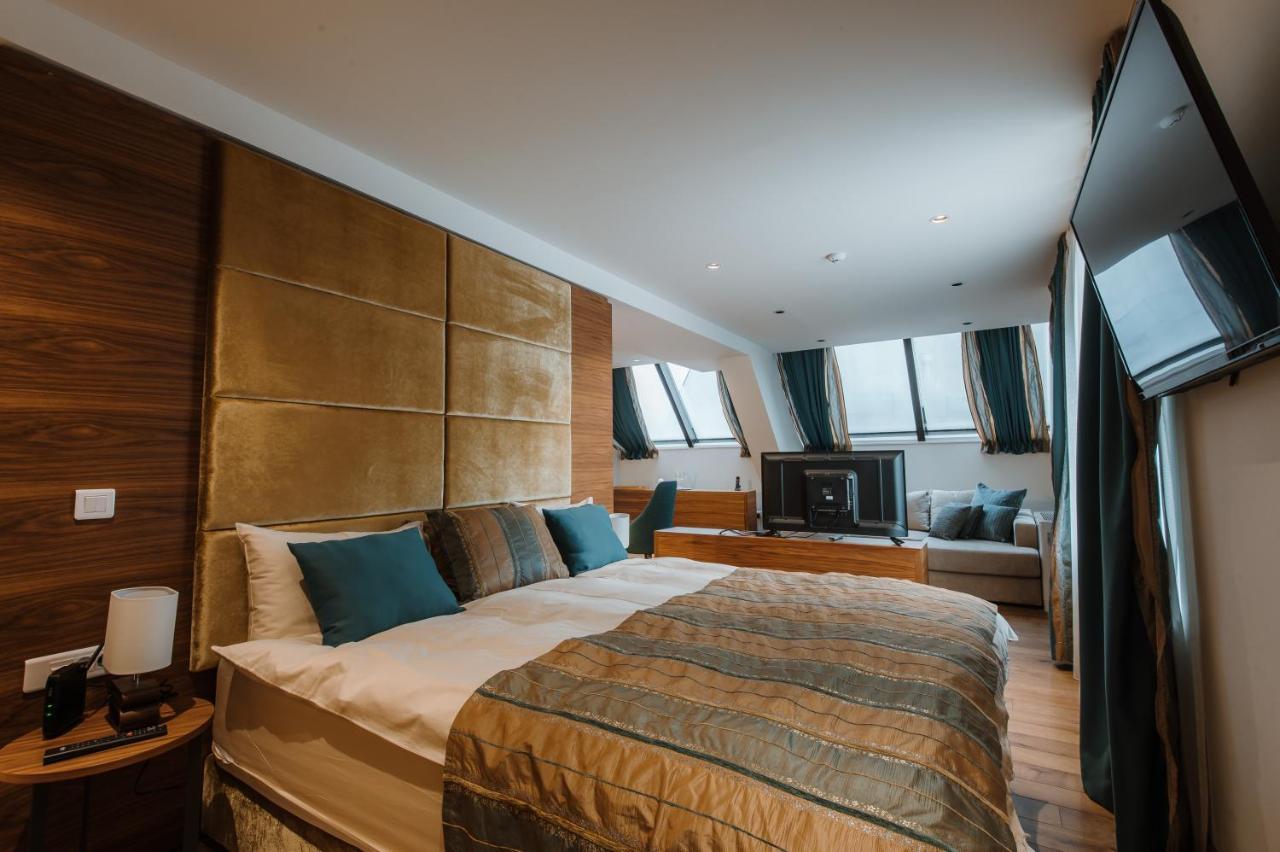 Hotel Nais Ni Exteriör bild