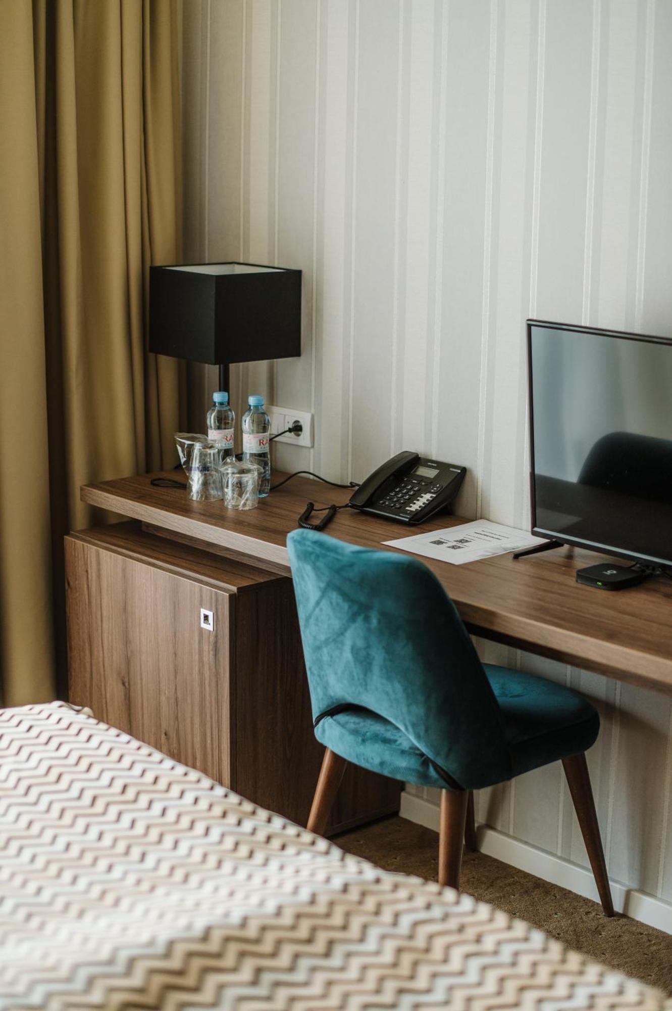 Hotel Nais Ni Exteriör bild