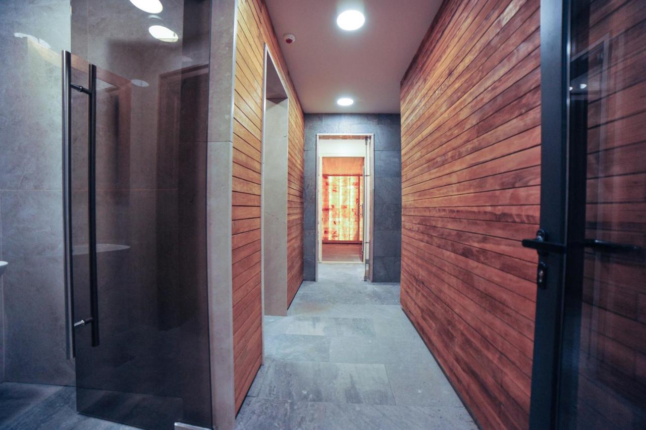 Hotel Nais Ni Exteriör bild